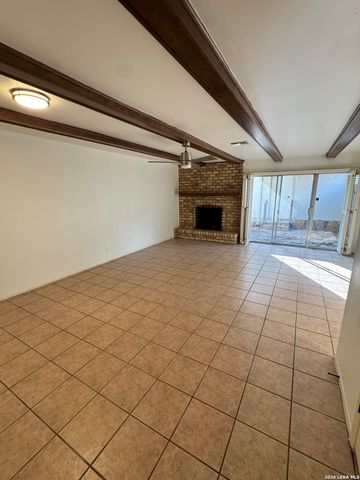 11303 Vance Jackson Rd Apt H2, San Antonio, TX 78230