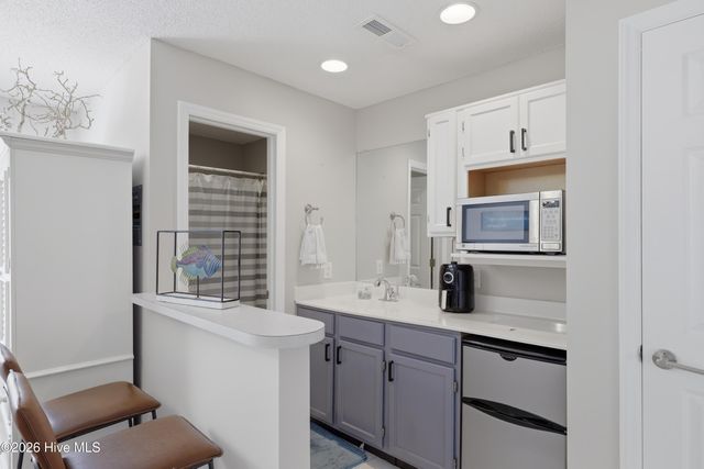 3030 Marsh Winds Circle Unit 905, Southport, NC 28461