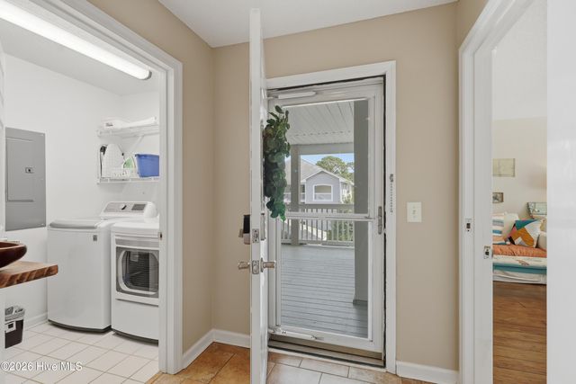 3030 Marsh Winds Circle Unit 905, Southport, NC 28461