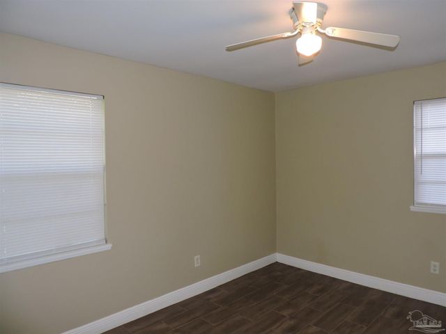 291 Corrydale Dr, Pensacola, FL 32506