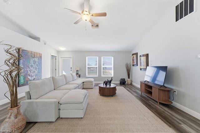 3909 NE 16th AVE, Cape Coral, FL 33909