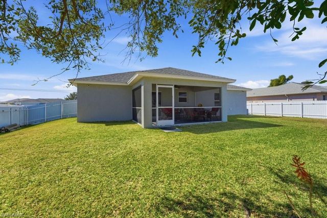3909 NE 16th AVE, Cape Coral, FL 33909