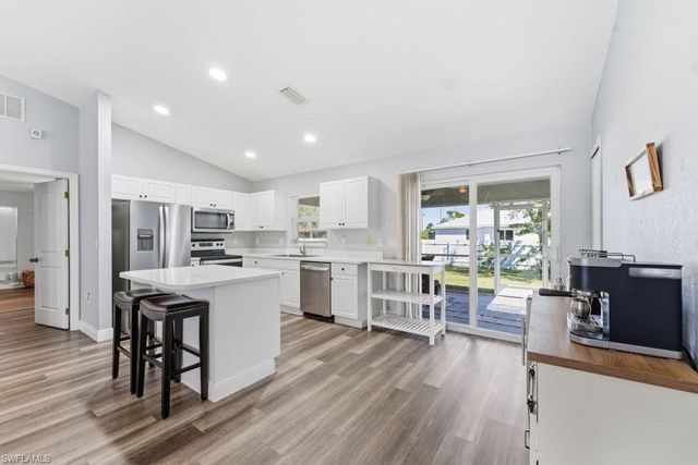 3909 NE 16th AVE, Cape Coral, FL 33909