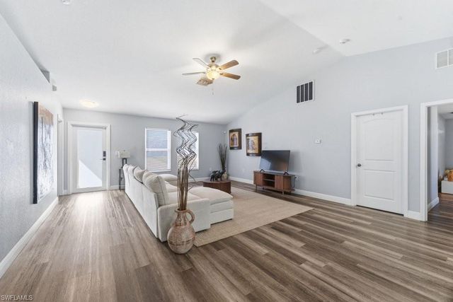 3909 NE 16th AVE, Cape Coral, FL 33909