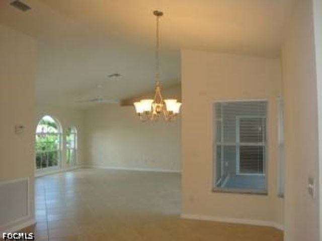33 NW 25th ST, Cape Coral, FL 33993