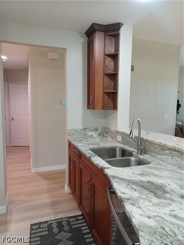 12070 Summergate CIR 101, Fort Myers, FL 33913