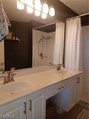 12070 Summergate CIR 101, Fort Myers, FL 33913