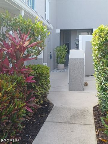 12070 Summergate CIR 101, Fort Myers, FL 33913