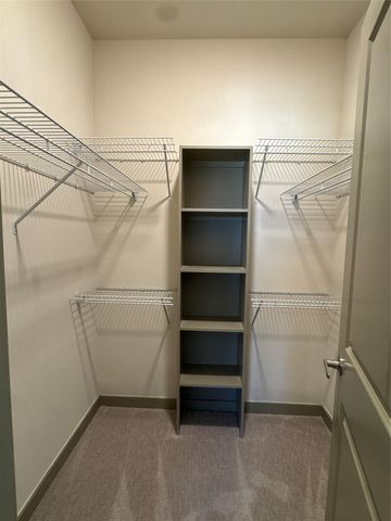 691 Union Chapel RD B2, Cedar Creek, TX 78612