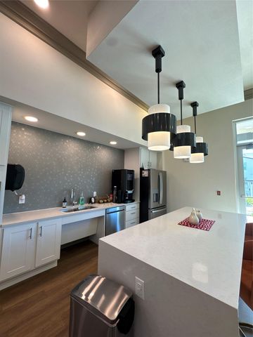 691 Union Chapel RD B2, Cedar Creek, TX 78612