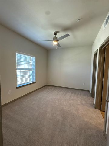 691 Union Chapel RD B2, Cedar Creek, TX 78612
