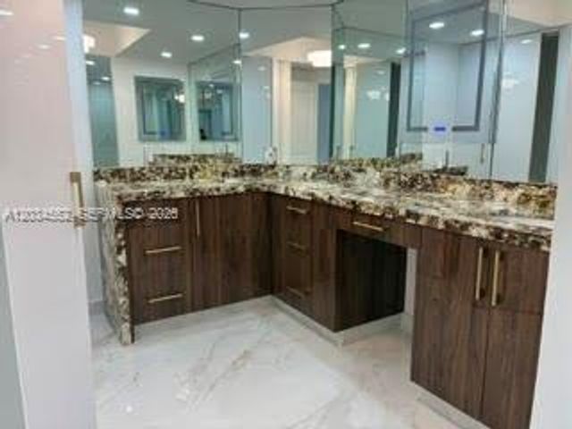 3000 Island Boulevard 603, Aventura, FL 33160
