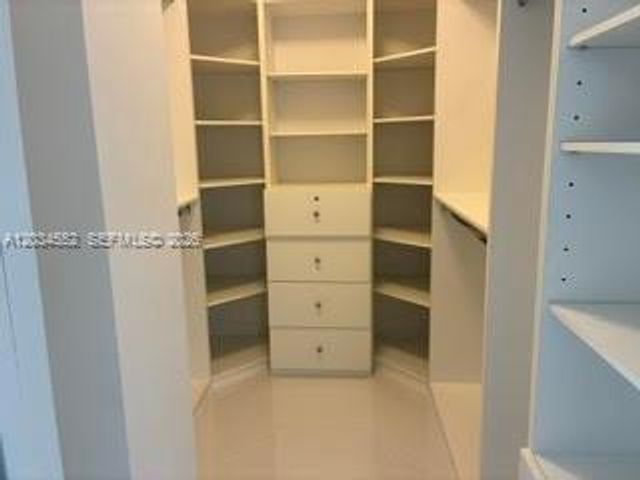 3000 Island Boulevard 603, Aventura, FL 33160