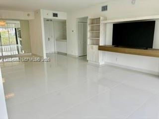 3000 Island Boulevard 603, Aventura, FL 33160