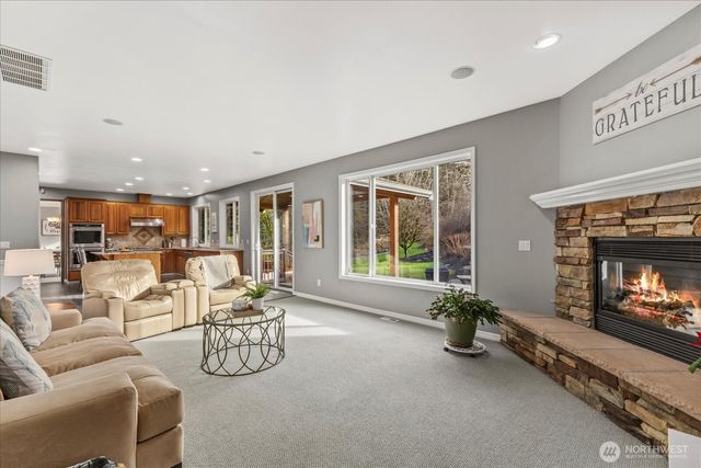 10416 195th Street NE, Arlington, WA 98223