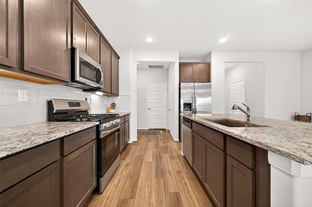 8344 Bristlecone Pine Way, Magnolia, TX 77354