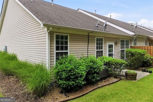 216 Riverstone Place, Canton, GA 30114