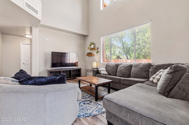 9133 E Dawn Post Road, Tucson, AZ 85749