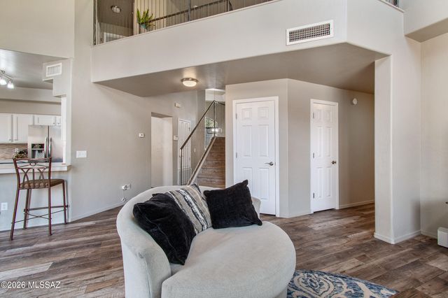 9133 E Dawn Post Road, Tucson, AZ 85749