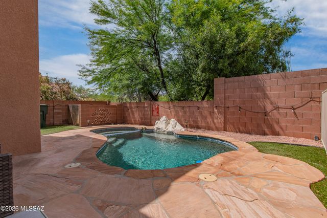 9133 E Dawn Post Road, Tucson, AZ 85749