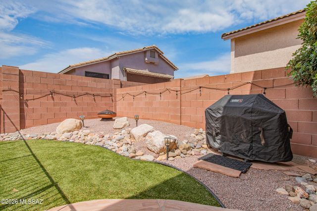 9133 E Dawn Post Road, Tucson, AZ 85749