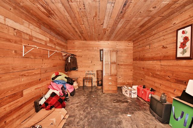 7908 John Street, Houston, TX 77012