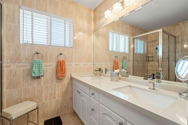 10901 SW 140th Avenue, Miami, FL 33186