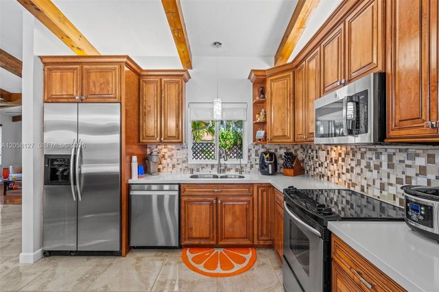 10901 SW 140th Avenue, Miami, FL 33186