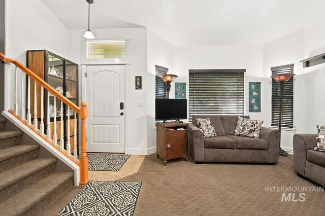 2515 Autumncrest St, Caldwell, ID 83607