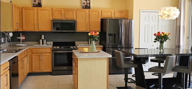 1290 SEASONS BOULEVARD, Kissimmee, FL 34746