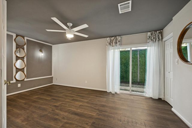 2619 Eastgrove Lane, Houston, TX 77027