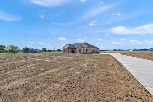 436 Dixie Road, Whitesboro, TX 76273