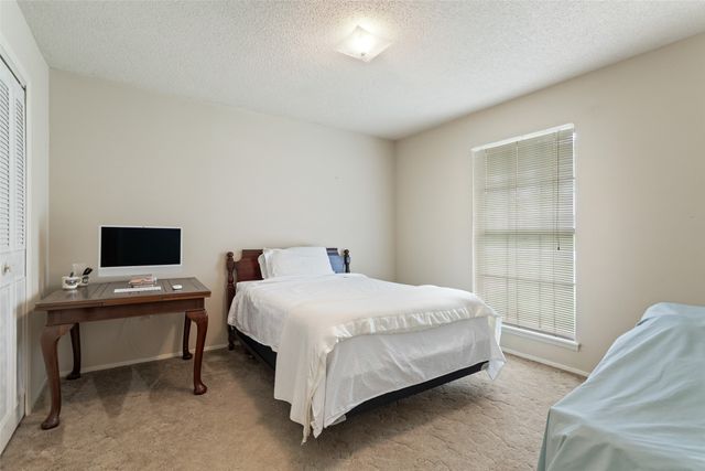 4805 Picadilly Place, Tyler, TX 75703