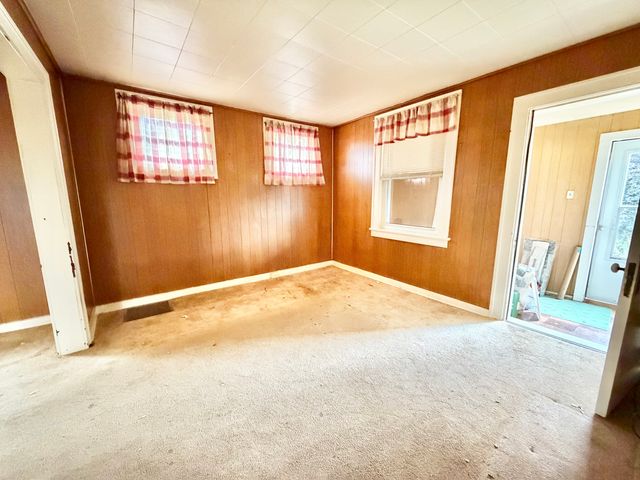 14613 Avers Avenue, Midlothian, IL 60445