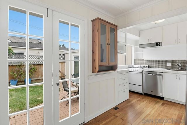 741 Arenas St, La Jolla, CA 92037