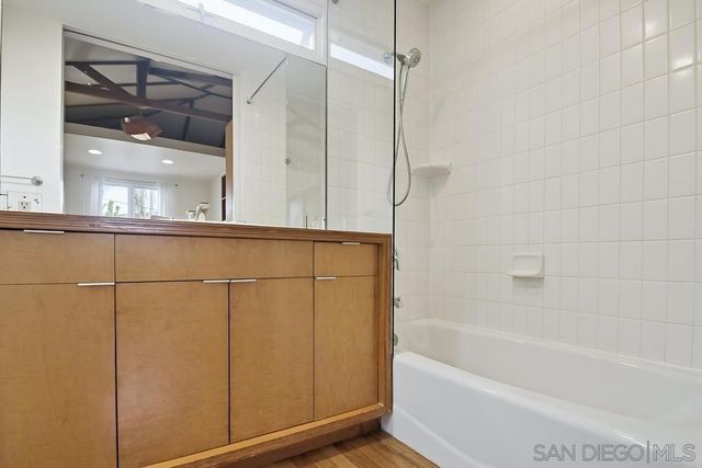 741 Arenas St, La Jolla, CA 92037