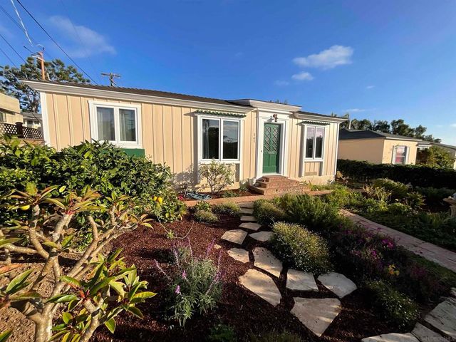741 Arenas St, La Jolla, CA 92037