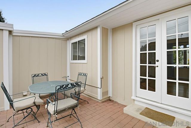 741 Arenas St, La Jolla, CA 92037