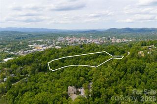101 Reservoir Road, Asheville, NC 28803