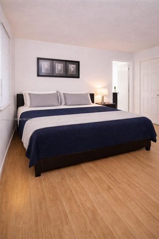 613 NW 10th St 2, Hallandale Beach, FL 33009