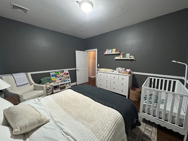 81 Boylston St 3, Brookline, MA 02445