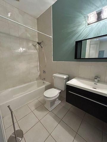 81 Boylston St 3, Brookline, MA 02445