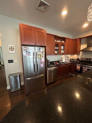 81 Boylston St 3, Brookline, MA 02445