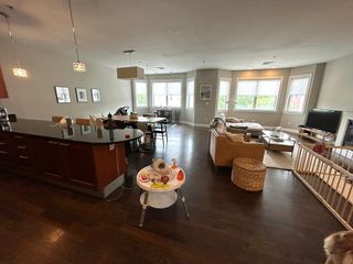 81 Boylston St 3, Brookline, MA 02445