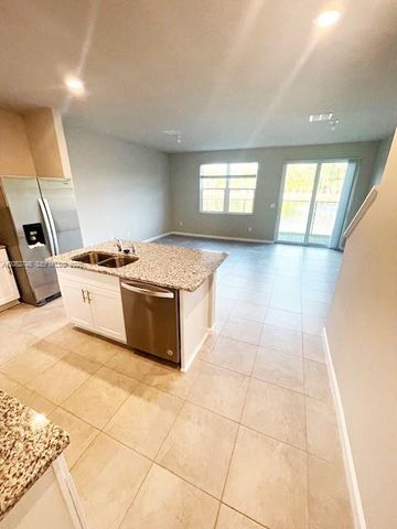 3939 SE Mentmore Lane 3939, Stuart, FL 34997