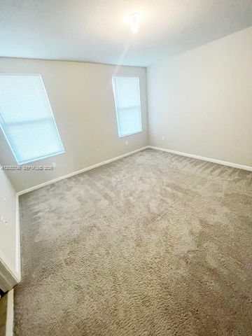 3939 SE Mentmore Lane 3939, Stuart, FL 34997