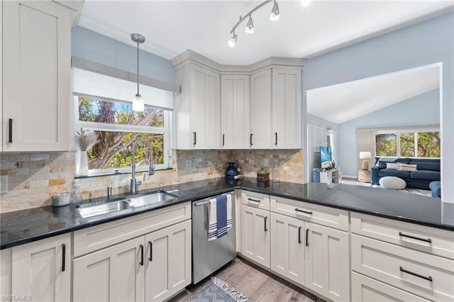 6092 Sanibel Captiva RD, Sanibel, FL 33957