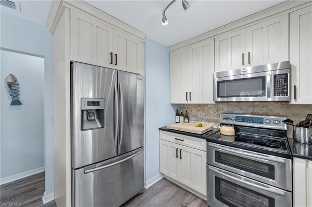 6092 Sanibel Captiva RD, Sanibel, FL 33957