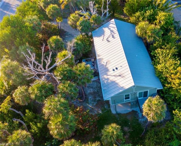 6092 Sanibel Captiva RD, Sanibel, FL 33957