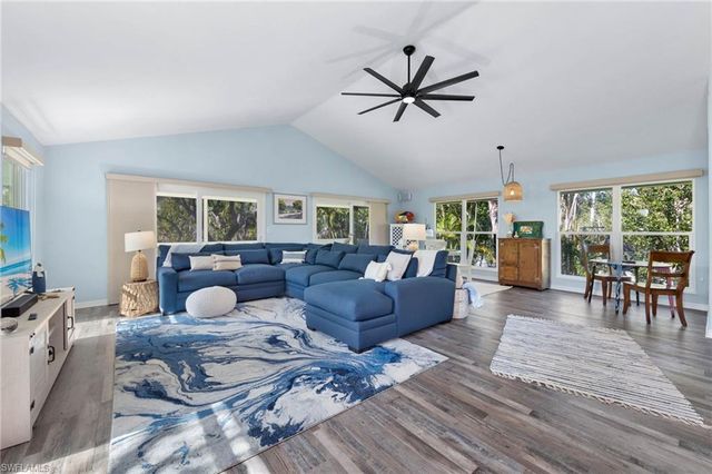 6092 Sanibel Captiva RD, Sanibel, FL 33957